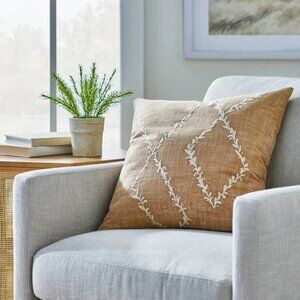 Threshold w/ Studio McGee - Floral Vine Embroidered Pillow Cover Square 20” NEW